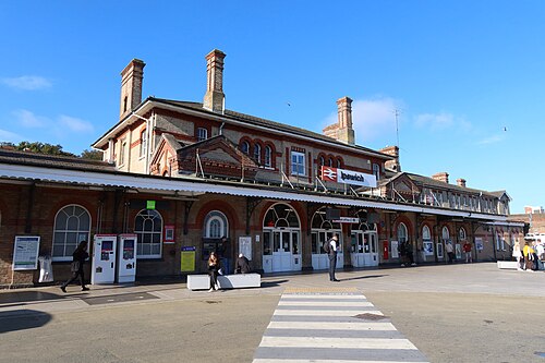 Ipswich railway station